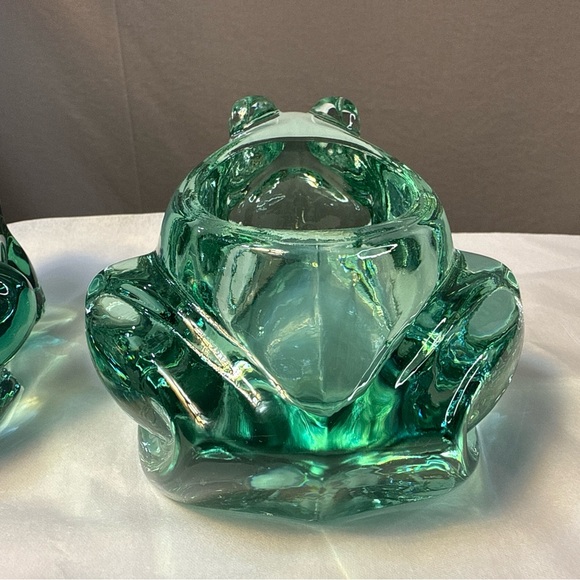 Green Indiana Glass Frog Figurines - Picture 8 of 13